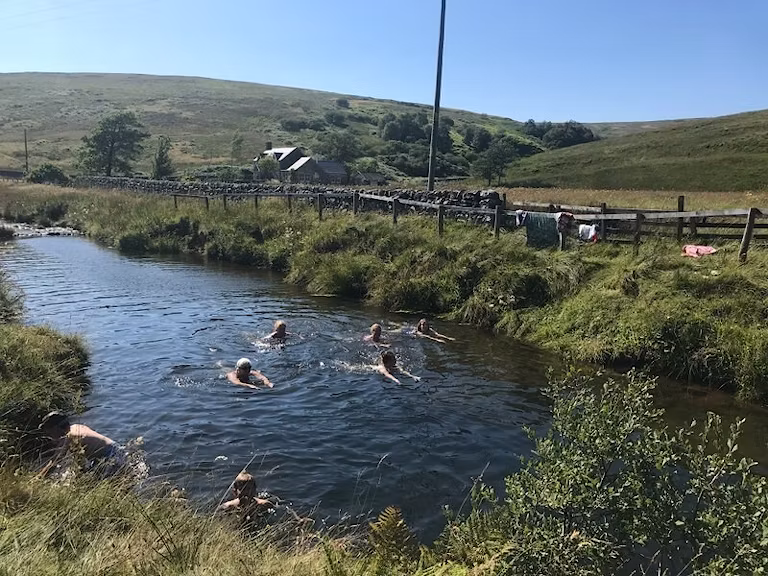 Tarras swimming