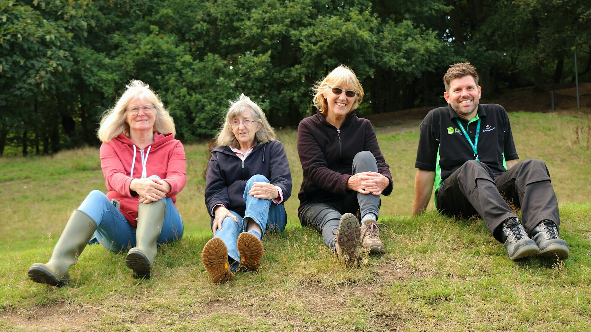 Friends of Allestree Park with David Winslow from Derby City Council at Allestree Park