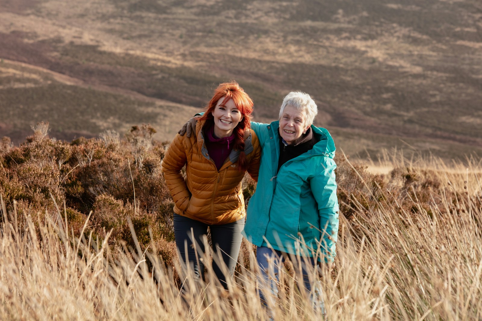 Jenny Barlow and Margaret Pool at Tarras Valley Nature Reserve