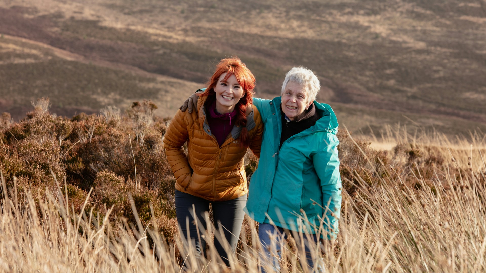 Jenny Barlow and Margaret Pool at Tarras Valley Nature Reserve